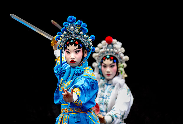 CURIOUS SOUNDS: China Opera