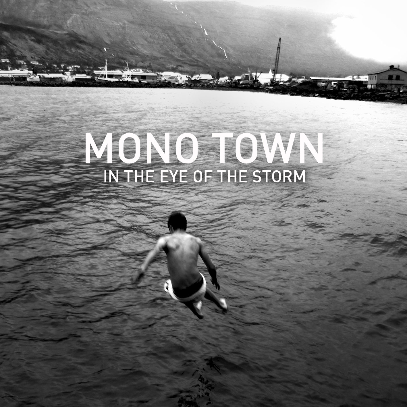 MONOTOWN_strakur_final_BW_12x12_II (1)
