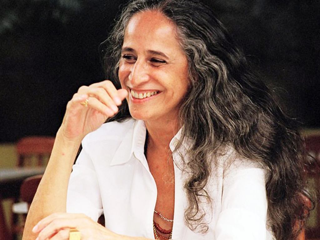 cantoras brasileiras - Maria Bethânia