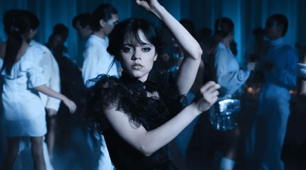 música cena da dança Wandinha