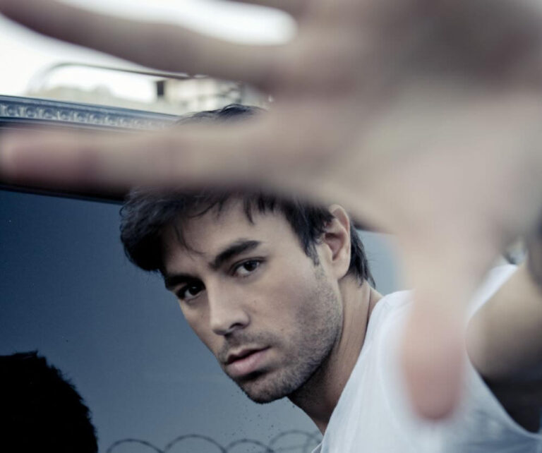 músicas em espanhol famosas enrique iglesias