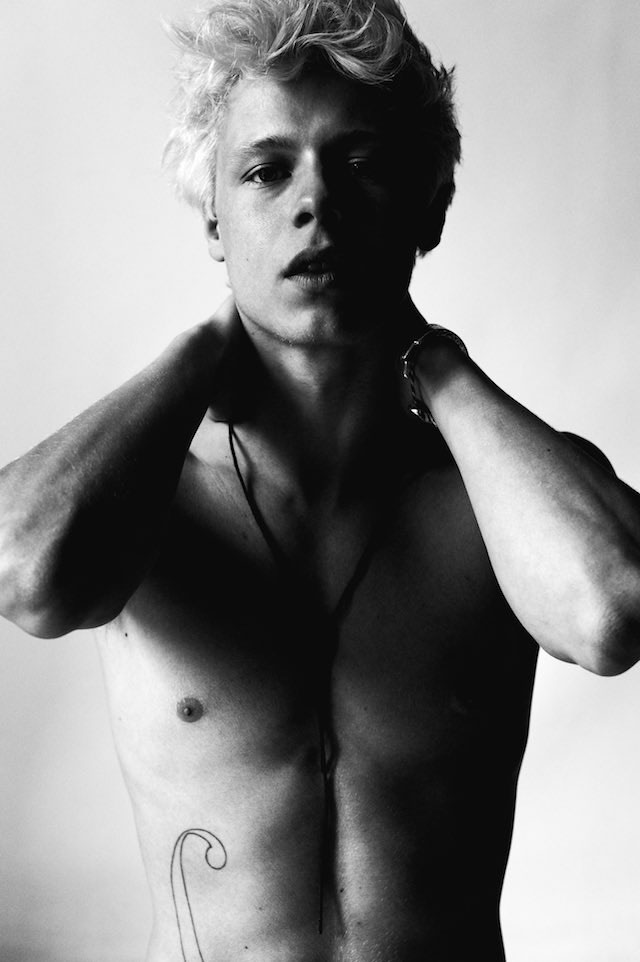Jesper Munk (Credit: Warner) Music